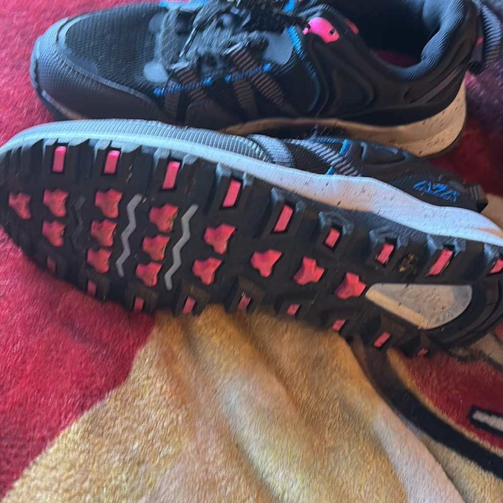 Sneaker ASICS - Picture 3 of 4